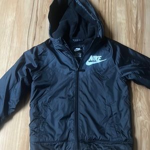 NIKE FLEECE LINED WINDBREAKER - KIDS